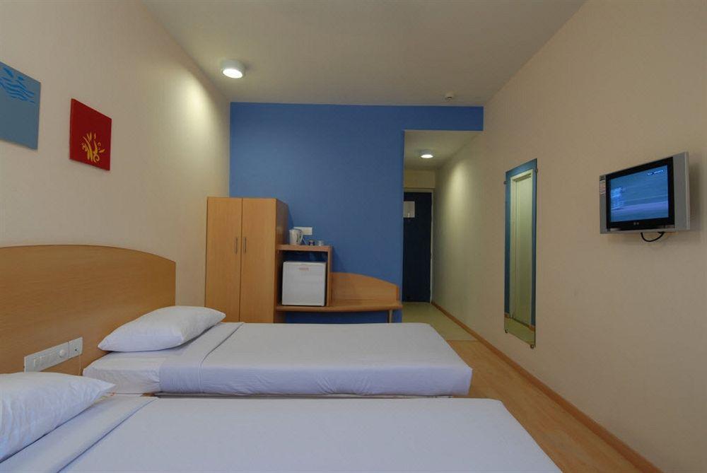 Hotel Dźajpur Zewnętrze zdjęcie